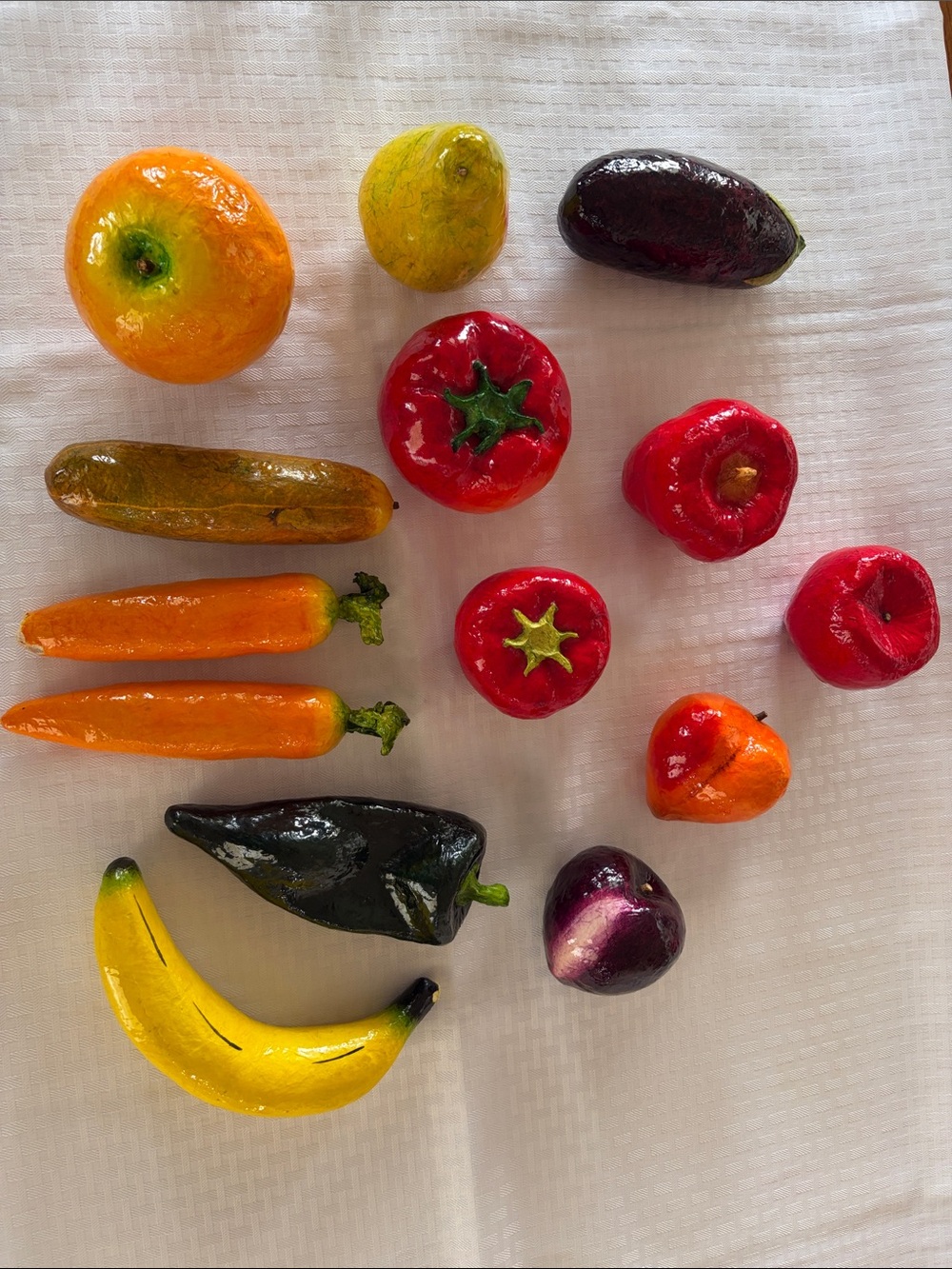 Lot of 14 Paper Mache Fruits & Veggies